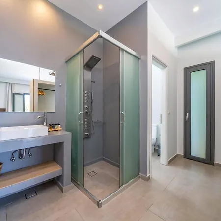 Willa La Ciel By Svoronata