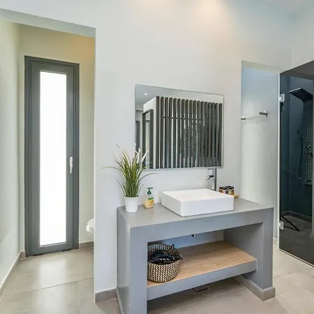 La Ciel By 斯沃伦塔